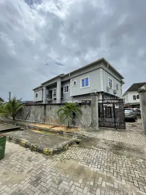 Furnished 3bdrm Apartment in Apple Junction for sale