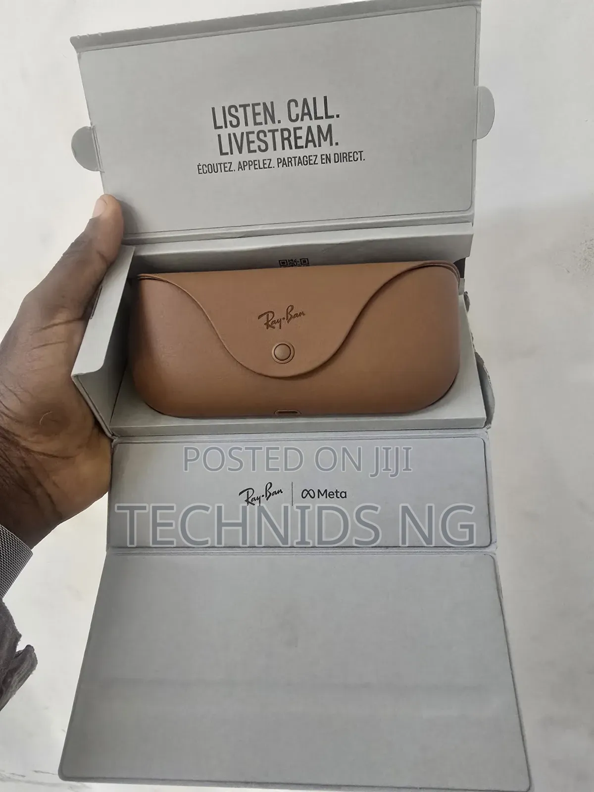 Rayban Wayfarer Gen 2 (Charging Pouch Only)