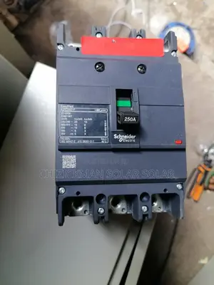 100A 4p McCb Schneider