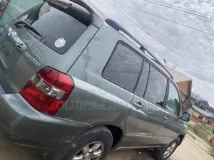 Toyota Highlander 4x4 2007 Green