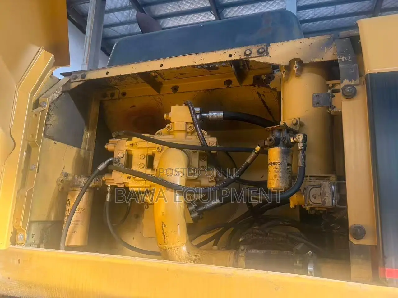CAT 330bl Excavator