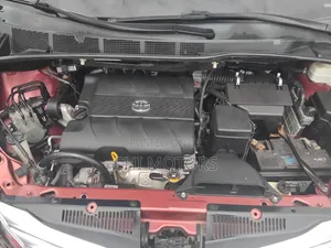 Toyota Sienna Limited AWD 7-Passenger 2013 Red