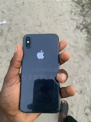 Apple iPhone X 64 GB Black