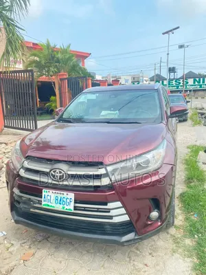 Toyota Highlander 2017 Burgundy