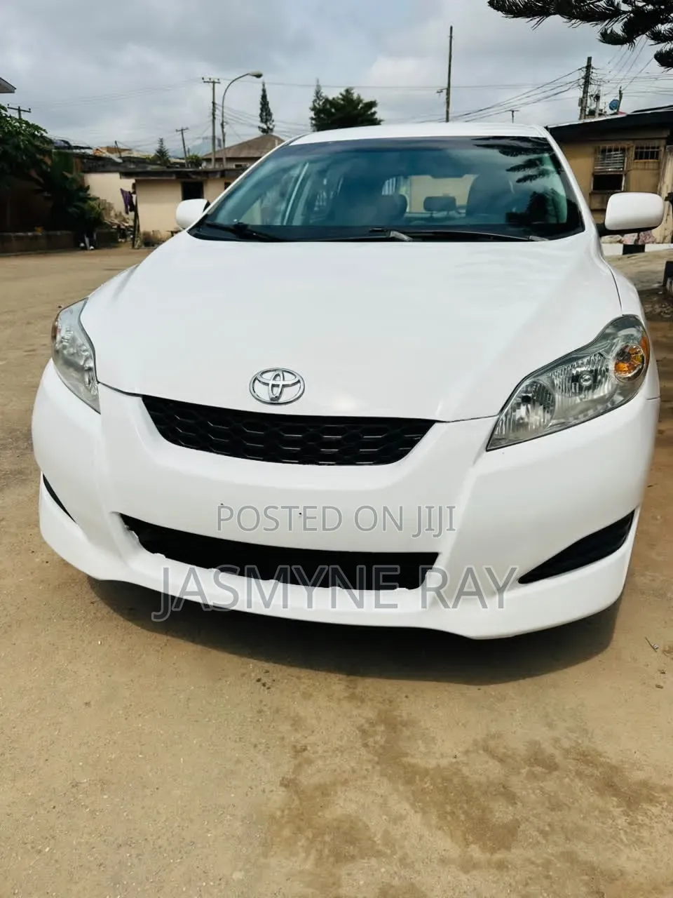 Toyota Matrix 2009 White
