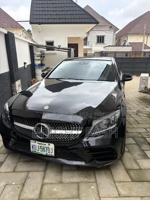Mercedes-Benz C300 Sport Sedan RWD (2.0L 4cyl 7A) 2016 Black