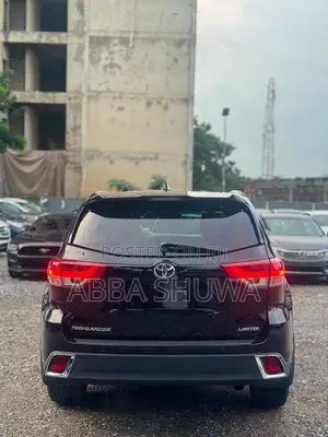 Toyota Highlander Limited 4x4 V6 (3.5L 6cyl 8A) 2018 Black