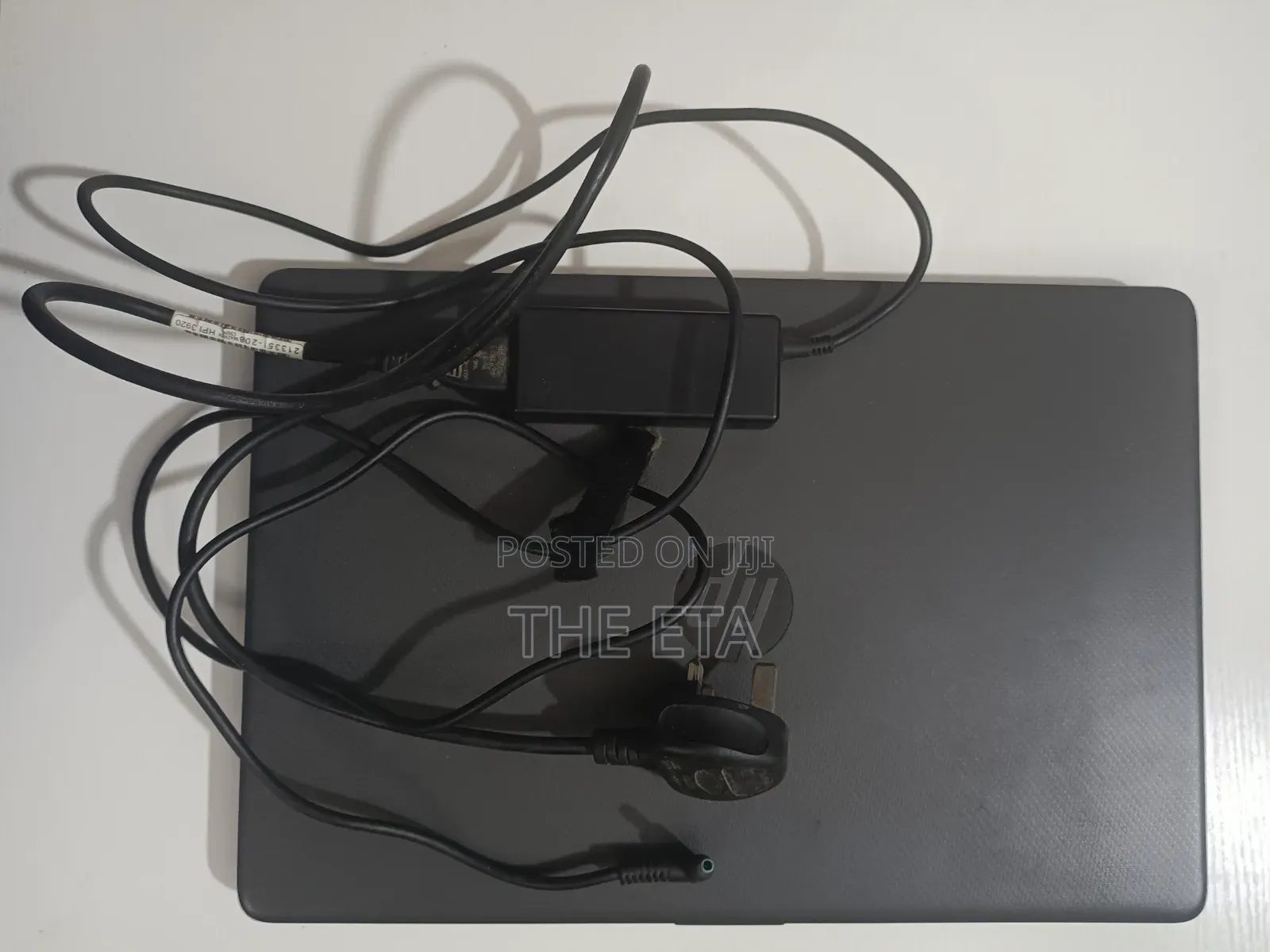 Laptop HP 15 4GB Intel Celeron HDD 1T