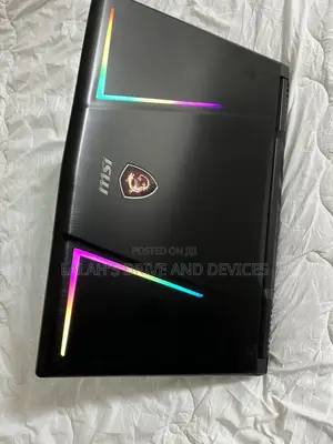 Laptop MSI GE63 Raider RGB 8RF 16GB Intel Core i7 HDD+SSD 1.5T
