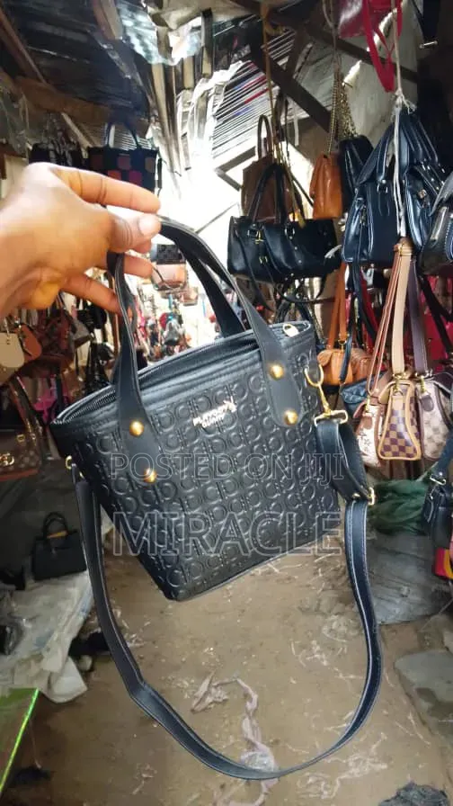 Bag Vendor