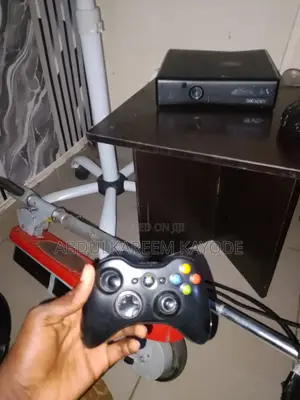 Xbox 360 S Model