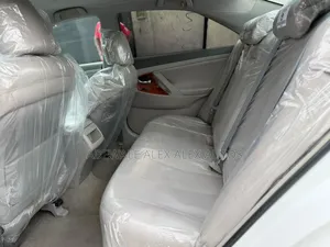 Toyota Camry 2009 White