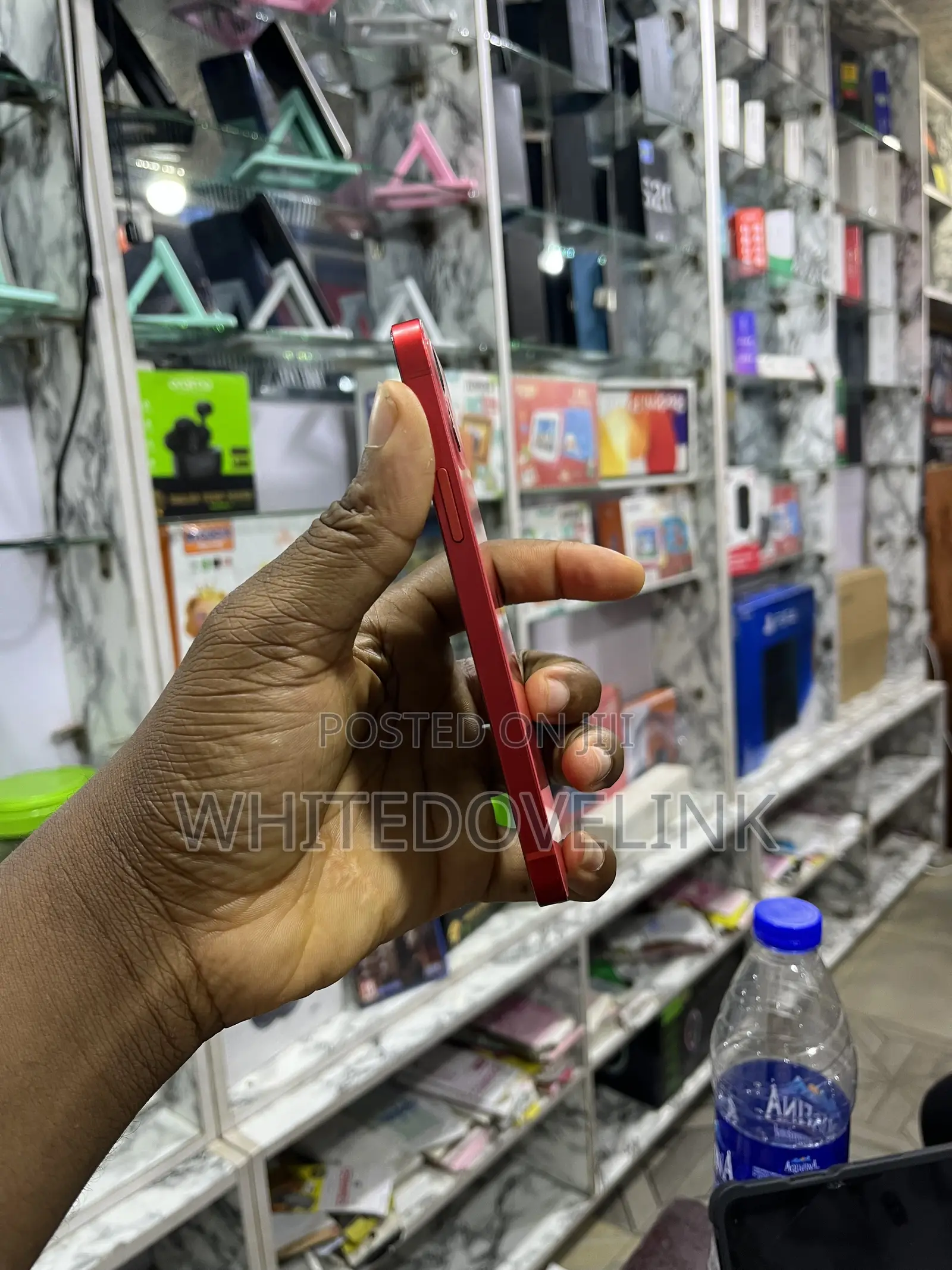 Apple iPhone 12 64 GB Red