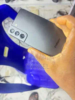Samsung Galaxy S22 5G 128 GB Black