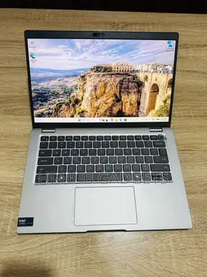 Laptop Dell Latitude 5450 32GB Intel Core Ultra 7 SSD 512GB