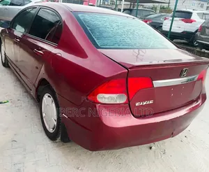 Honda Civic 2010 Red