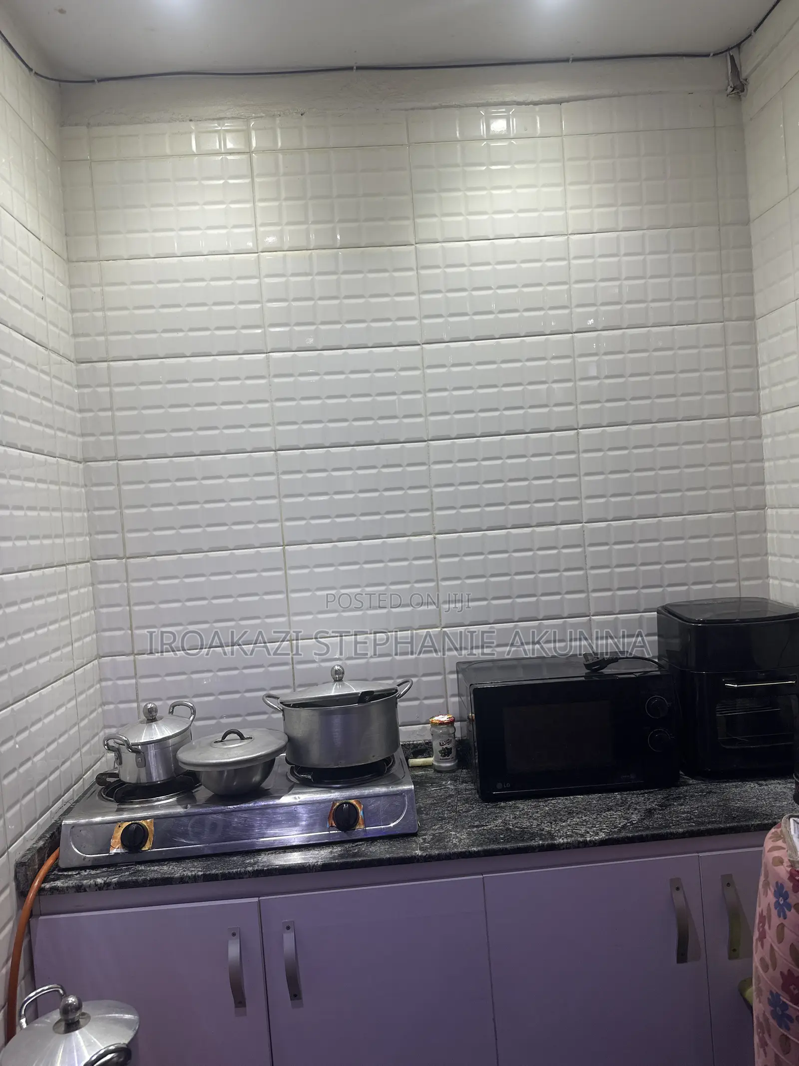 Shared Roommate in Mini Flat