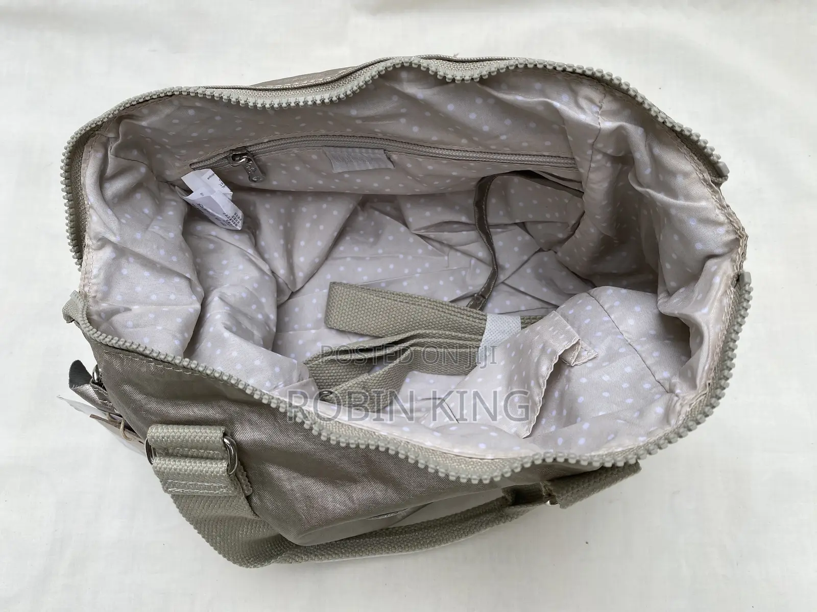 Kipling Women Metallic Shoulder Hand Bag Size Medium
