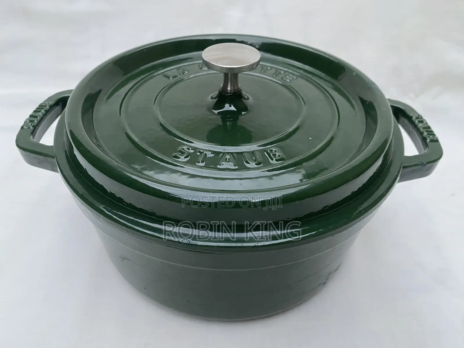 Staub Used Enamelled Cast Iron Dutch Oven Pot Size 4Qt / 3.7 Litre