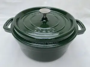 Staub Used Enamelled Cast Iron Dutch Oven Pot Size 4Qt / 3.7 Litre