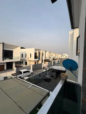 Furnished 4bdrm Duplex in Dpk Estate, Chevron for rent