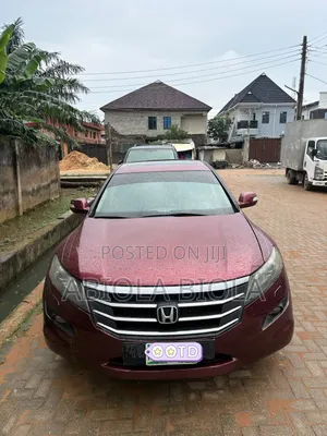 Honda Accord Crosstour 2010 Burgundy