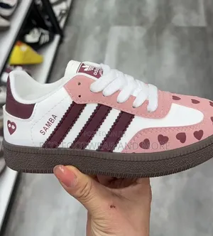 Unisex Sneakers