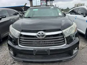 Toyota Highlander Limited 4dr SUV AWD (3.5L 6cyl 6A) 2015 Black