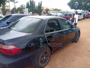 Honda Accord 2000 Black