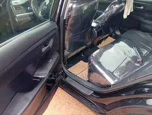 Toyota Camry 2016 Black