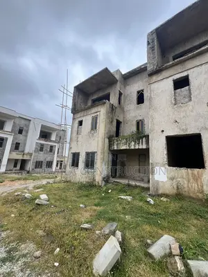 4bdrm Duplex in Guzape District for sale