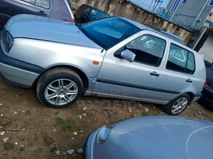 Volkswagen Golf 2001 Silver