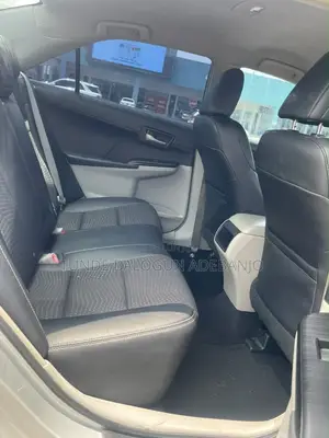 Toyota Camry 2012 Silver