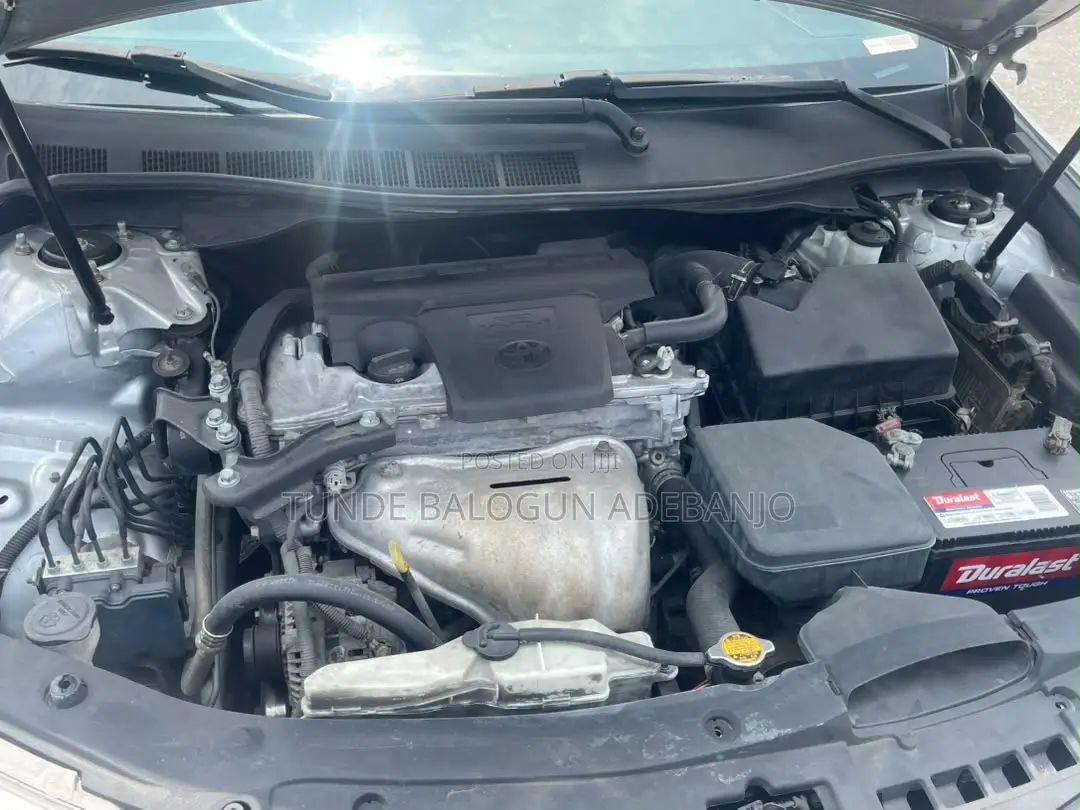Toyota Camry 2012 Silver
