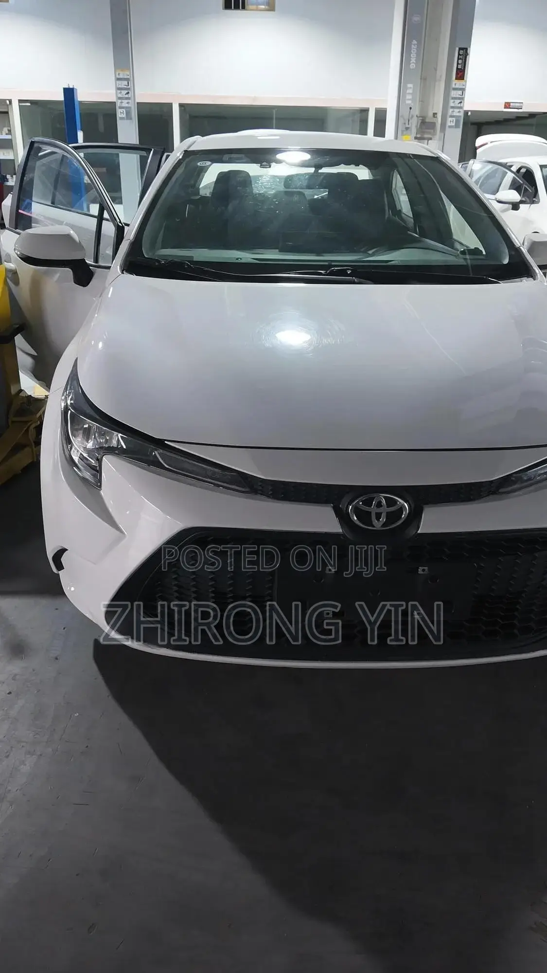 Toyota Corolla 2022 White