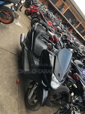 Yamaha Majesty 2010 Black
