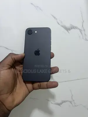 Apple iPhone 16e 128 GB Black