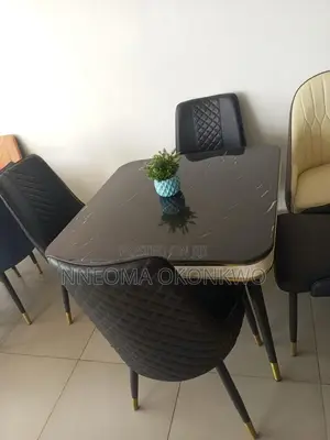 Ricchie 4 Set Dining Table