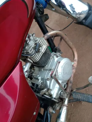 Bajaj Boxer 2020 Red