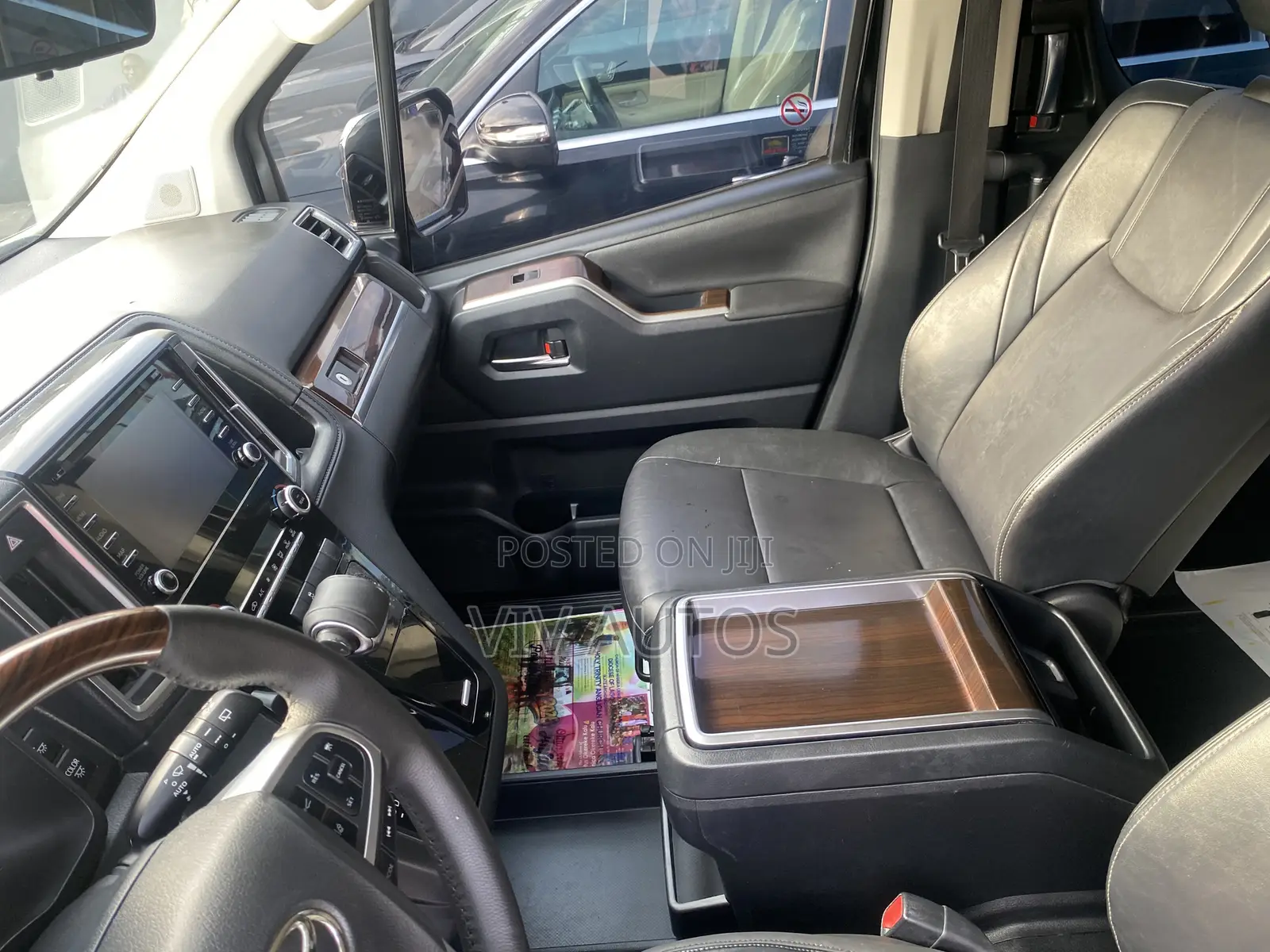 New Toyota HiAce 2020 Black