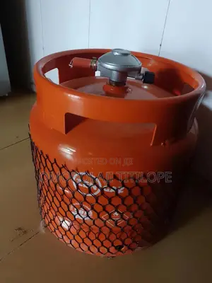 Used Once (1) 6kg Gas Cylinder With Control Connector and 3kg Gas
