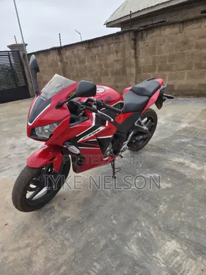 Honda CBR 2018 Red