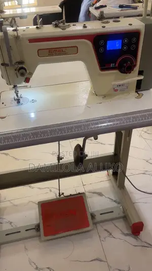 Industrial Sewing Machine