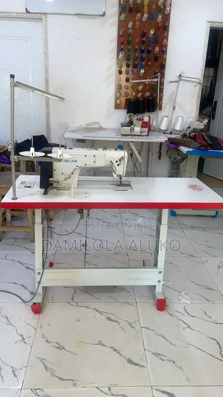 Industrial Sewing Machine