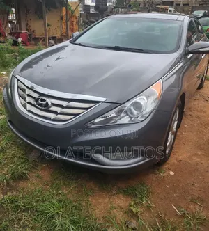 Hyundai Sonata 2014 Black