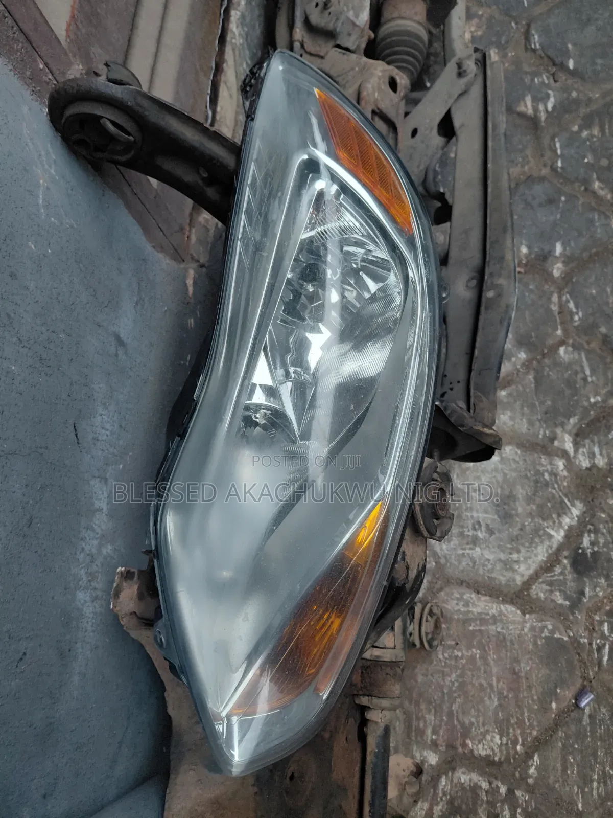 Front Grill Maxus