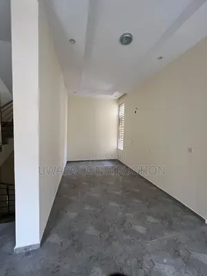4bdrm Duplex in Guzape District for rent