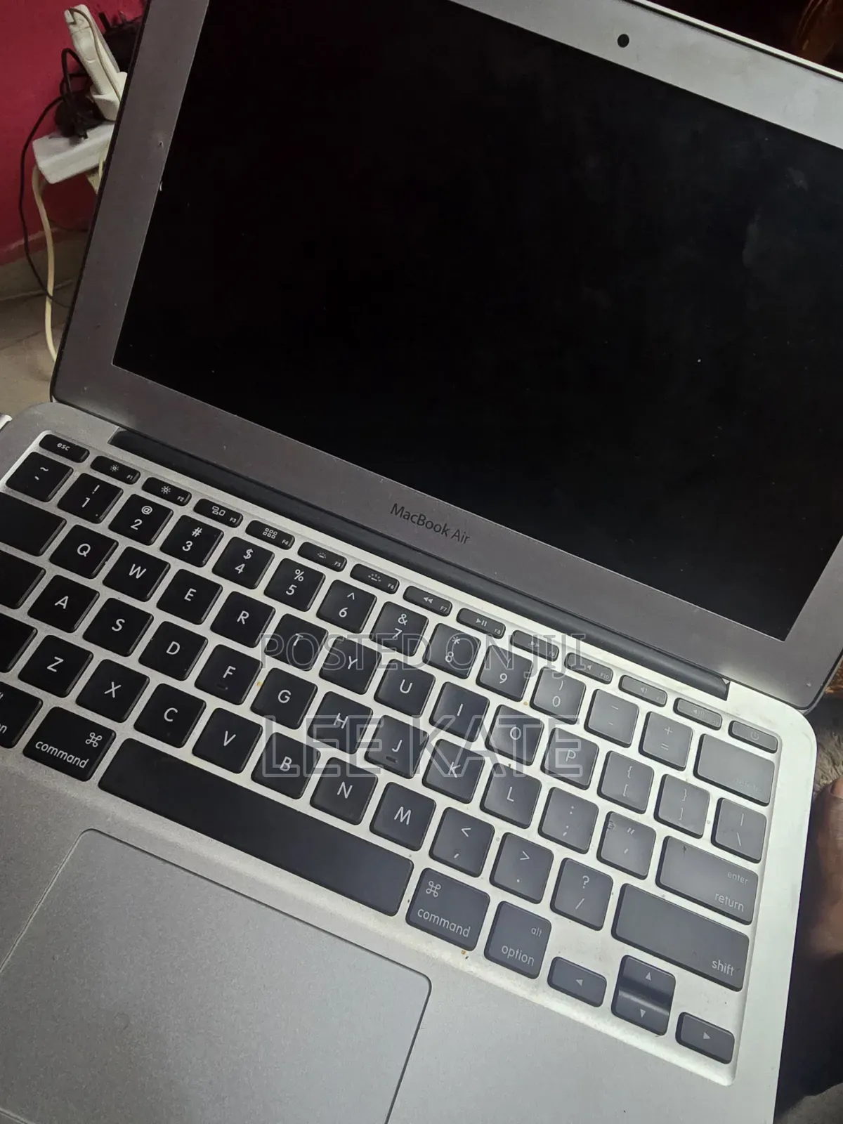 Laptop Apple MacBook Air 2011 2GB Intel Core i5 SSD 60GB