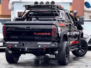 Toyota Tundra 2017 Black