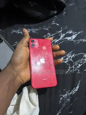 Apple iPhone 11 64 GB Red
